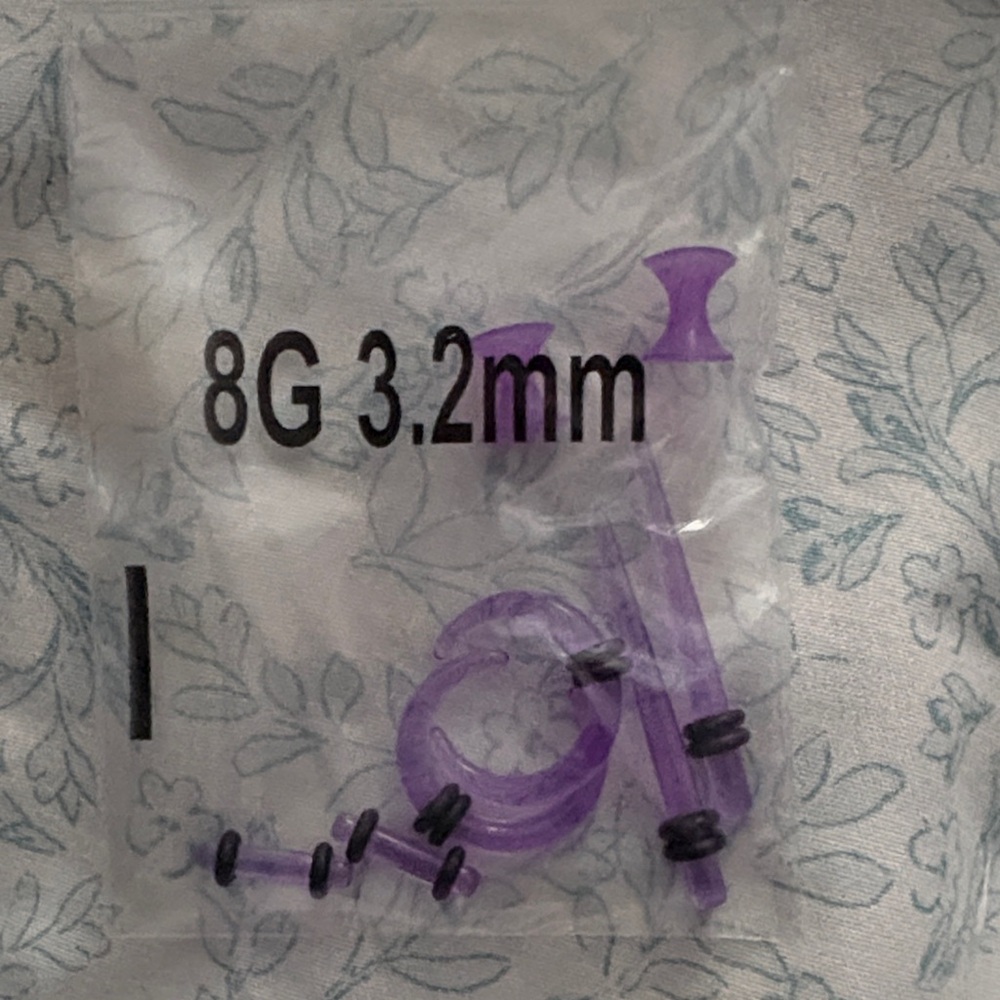 Purple 8G 3.2mm Ear Gauges
